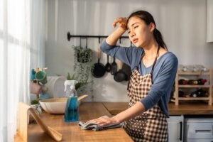 Women cleaning in kitchen